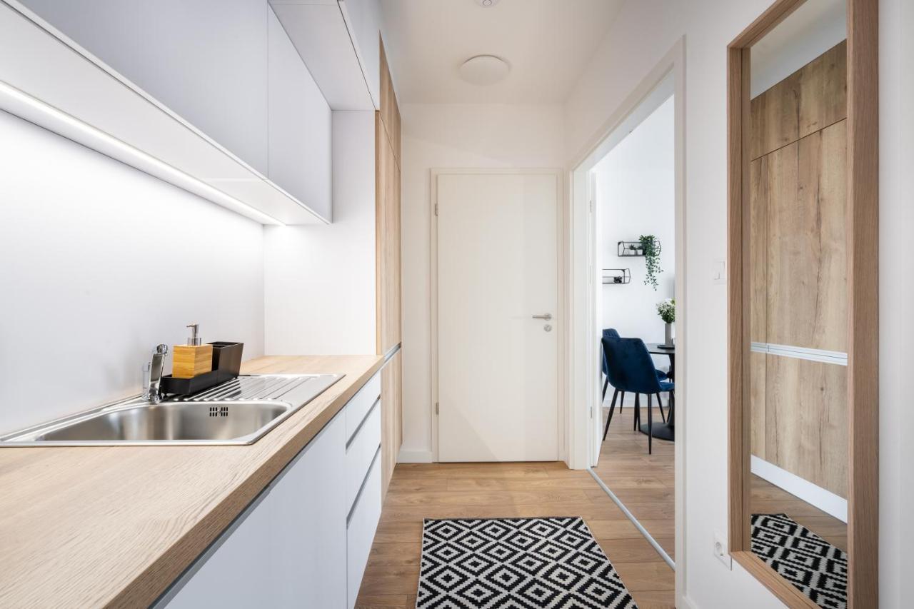 Rose Garden Apartments Budapest Room photo